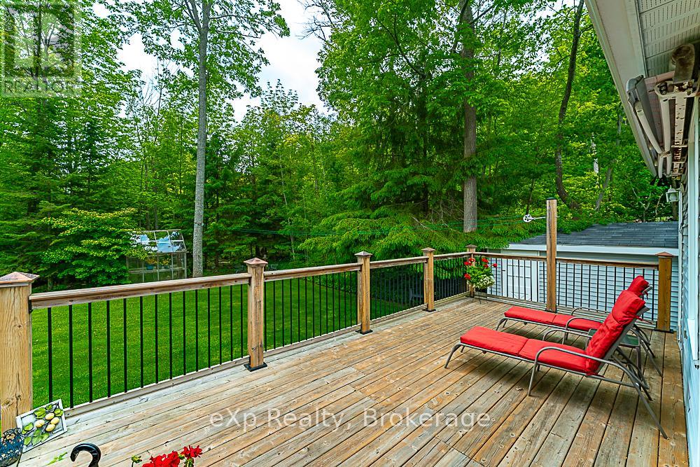 5 15th Avenue, South Bruce Peninsula, Ontario  N0H 2T0 - Photo 33 - X12109285