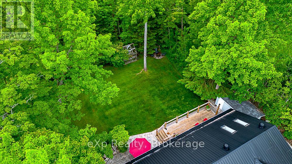 5 15th Avenue, South Bruce Peninsula, Ontario  N0H 2T0 - Photo 35 - X12109285