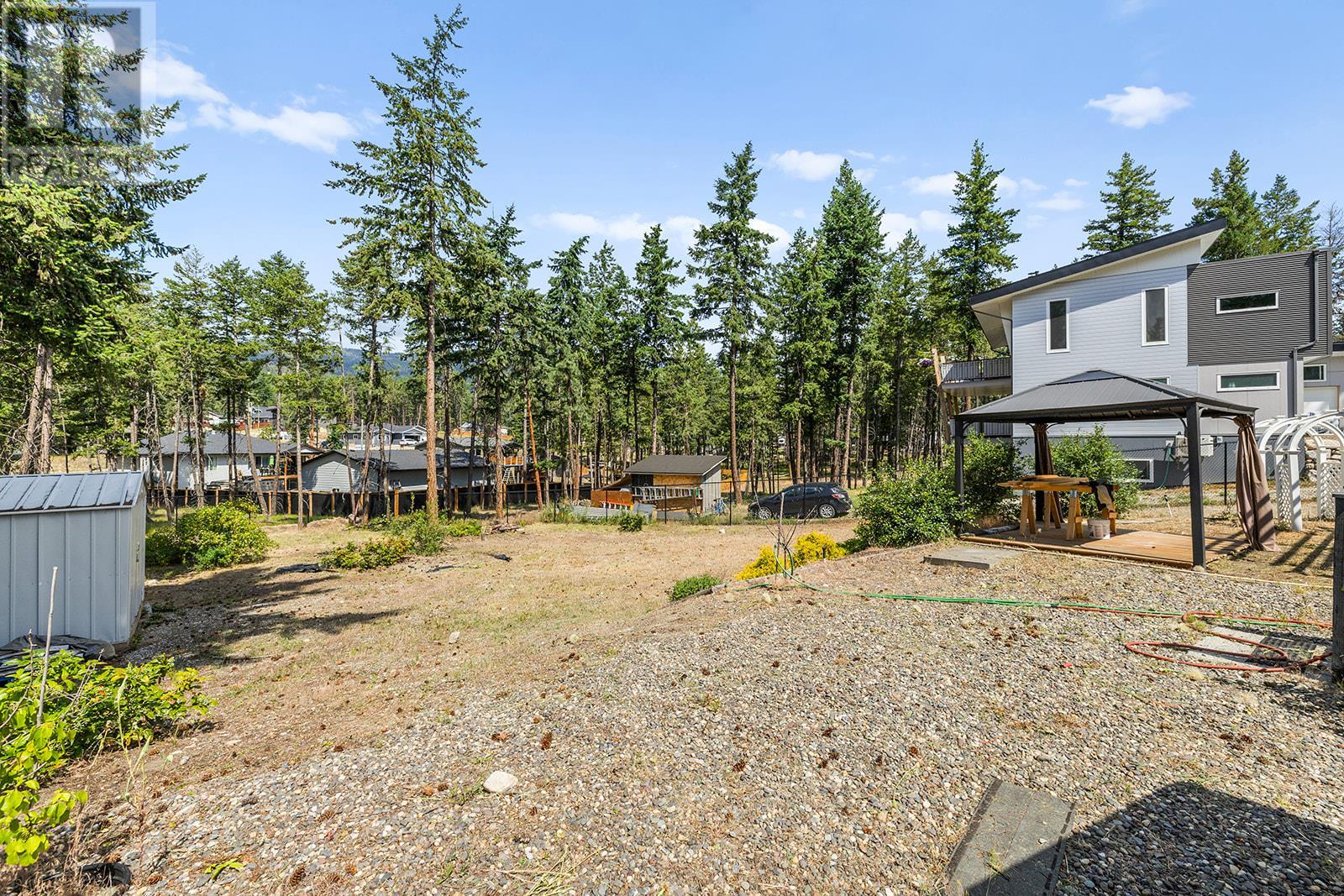 Property at 7246 Dunwaters Road image 4