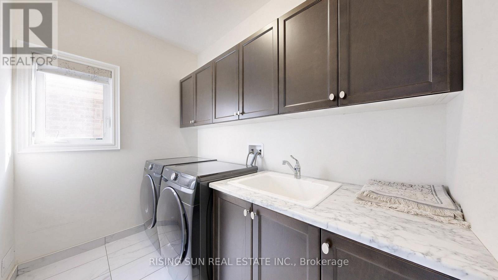37 Midmorning Road, Brampton (Northwest Brampton), Ontario  L6X 5R5 - Photo 36 - W12223316