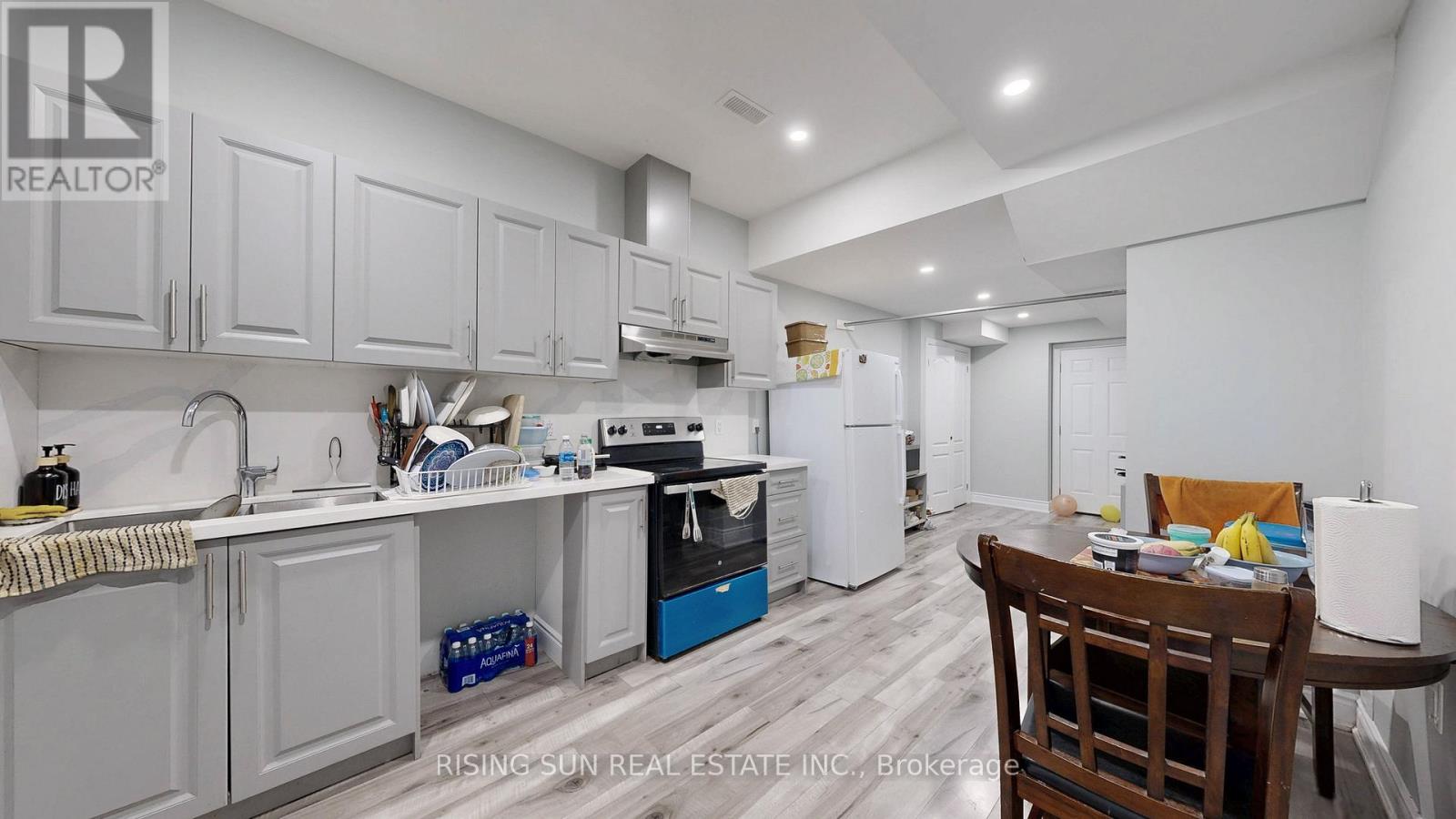 37 Midmorning Road, Brampton (Northwest Brampton), Ontario  L6X 5R5 - Photo 40 - W12223316