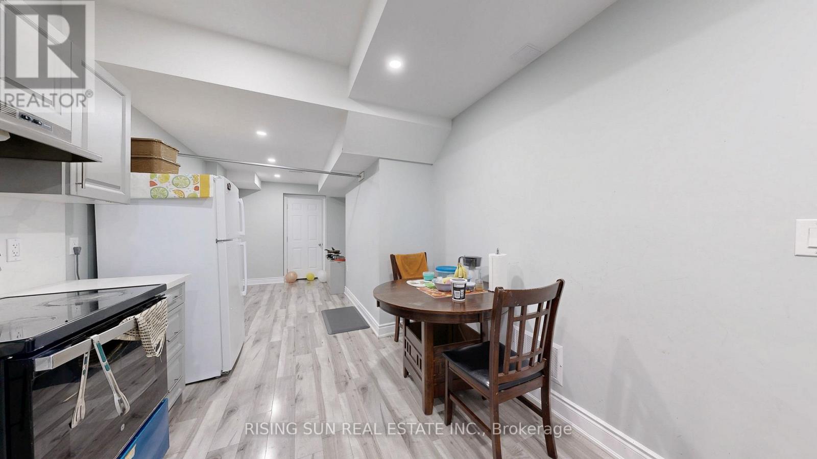 37 Midmorning Road, Brampton (Northwest Brampton), Ontario  L6X 5R5 - Photo 41 - W12223316