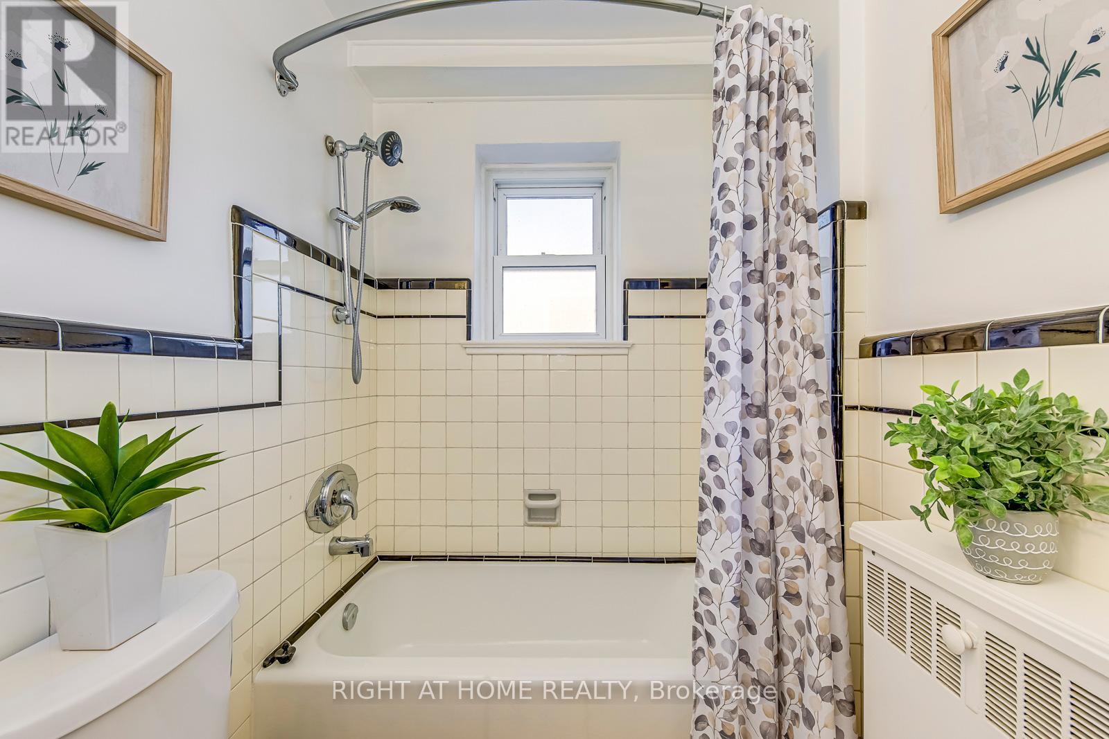1 - 288 Reynolds Street, Oakville (Oo Old Oakville), Ontario  L6J 3L4 - Photo 22 - W12223318