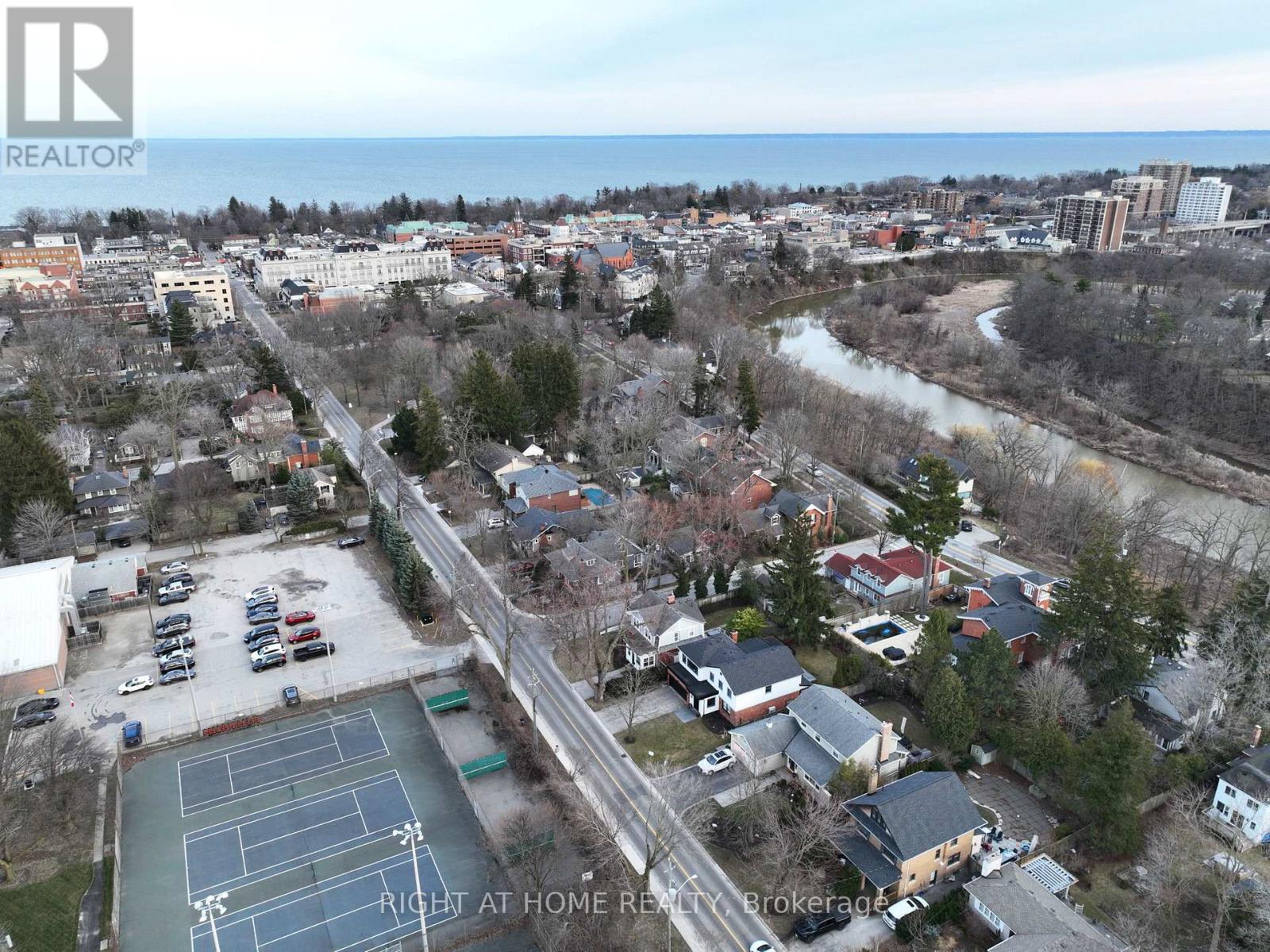 1 - 288 Reynolds Street, Oakville (Oo Old Oakville), Ontario  L6J 3L4 - Photo 27 - W12223318