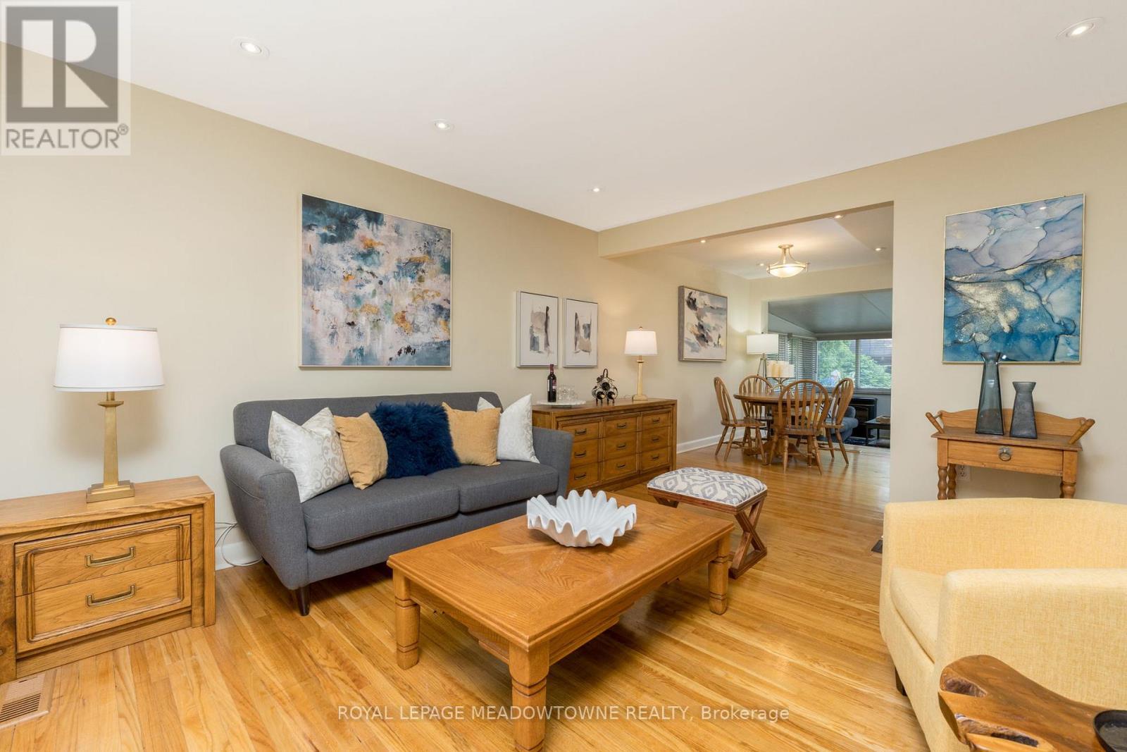 30 Lesbury Avenue, Brampton, Ontario  L6W 3A4 - Photo 8 - W12223357