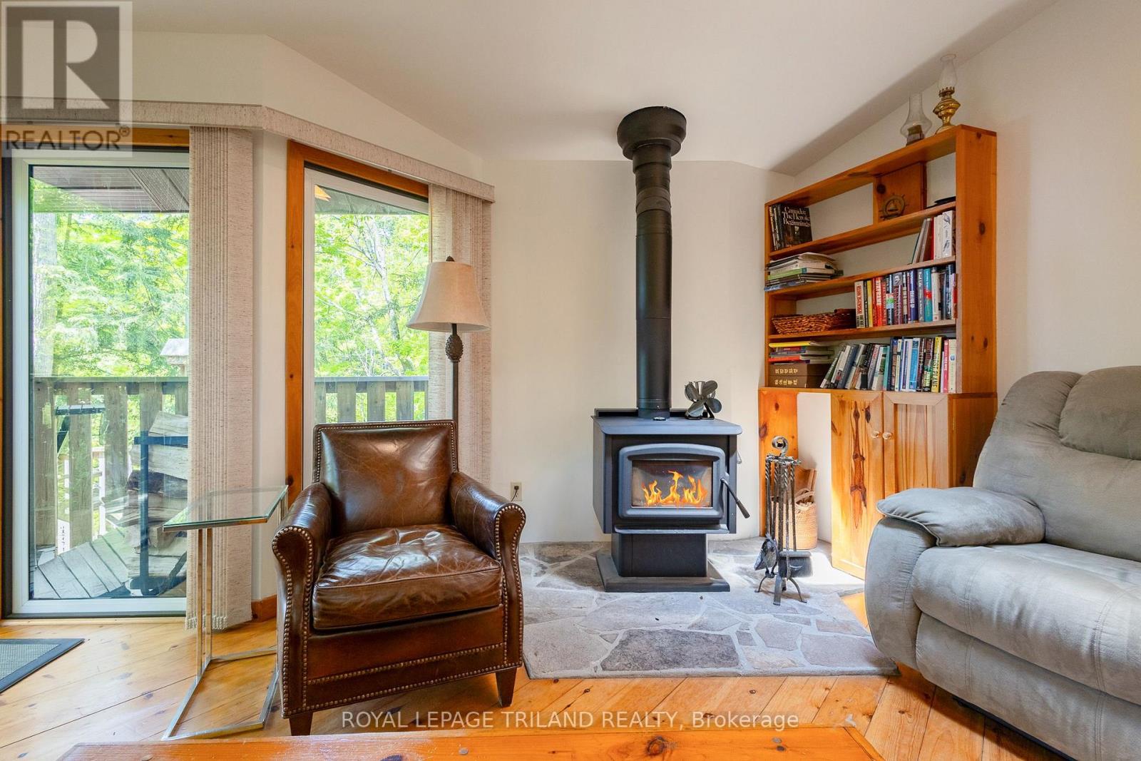 75331 Glitter Bay Crescent, Bluewater, Ontario  N0M 1G0 - Photo 24 - X12222159