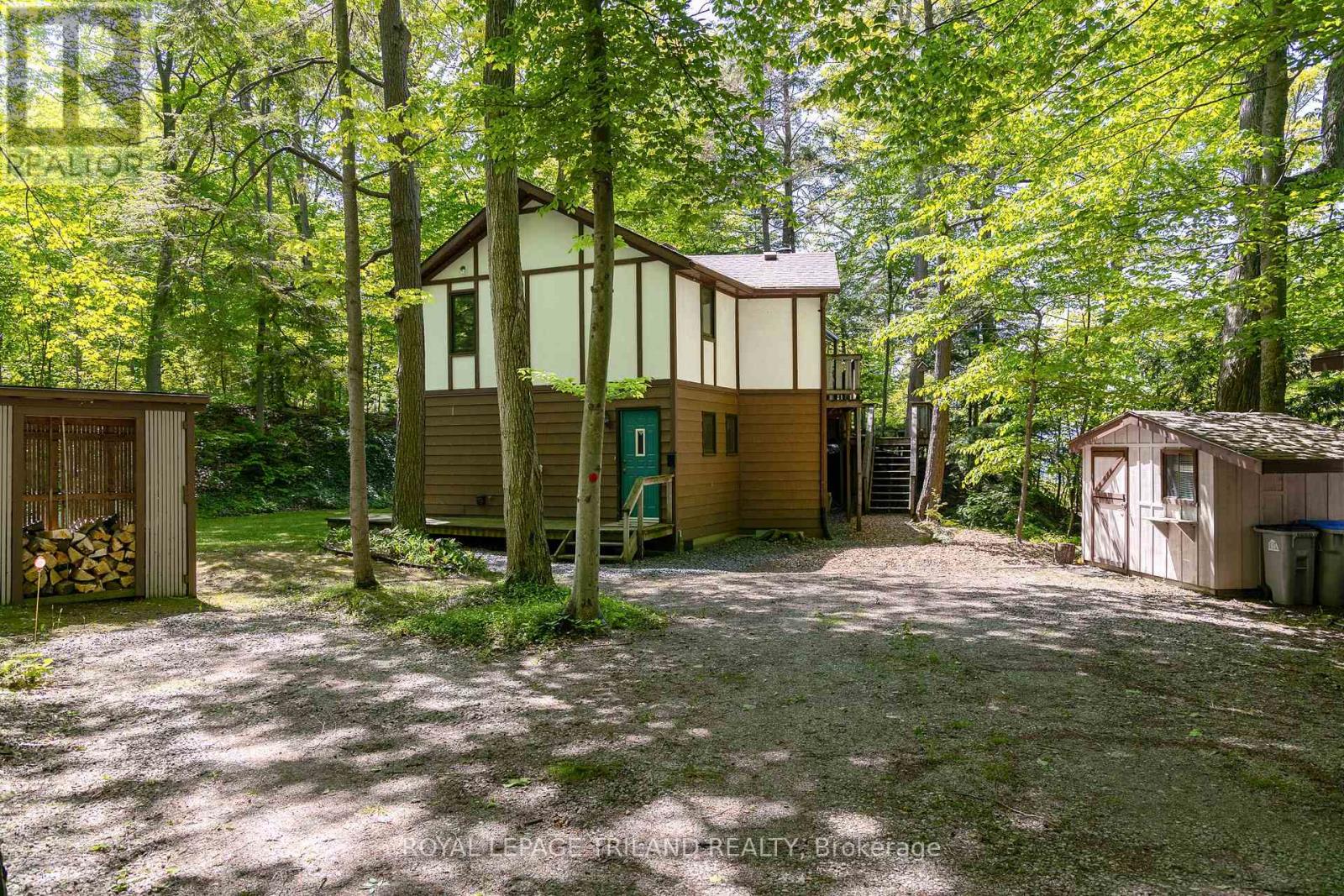 75331 Glitter Bay Crescent, Bluewater, Ontario  N0M 1G0 - Photo 46 - X12222159