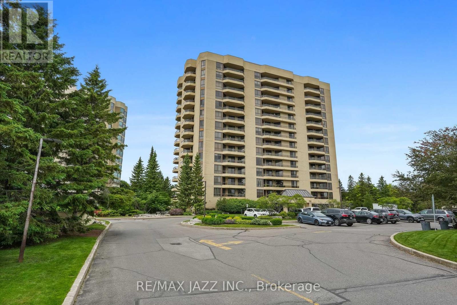 Property at 404 - 900 WILSON ROAD N image 1