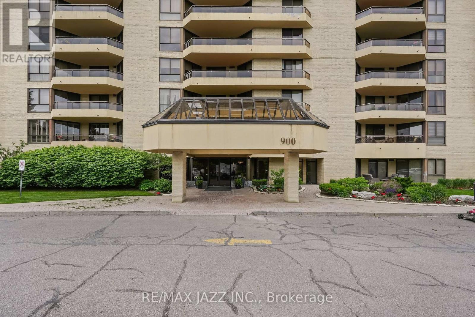 Property at 404 - 900 WILSON ROAD N image 3