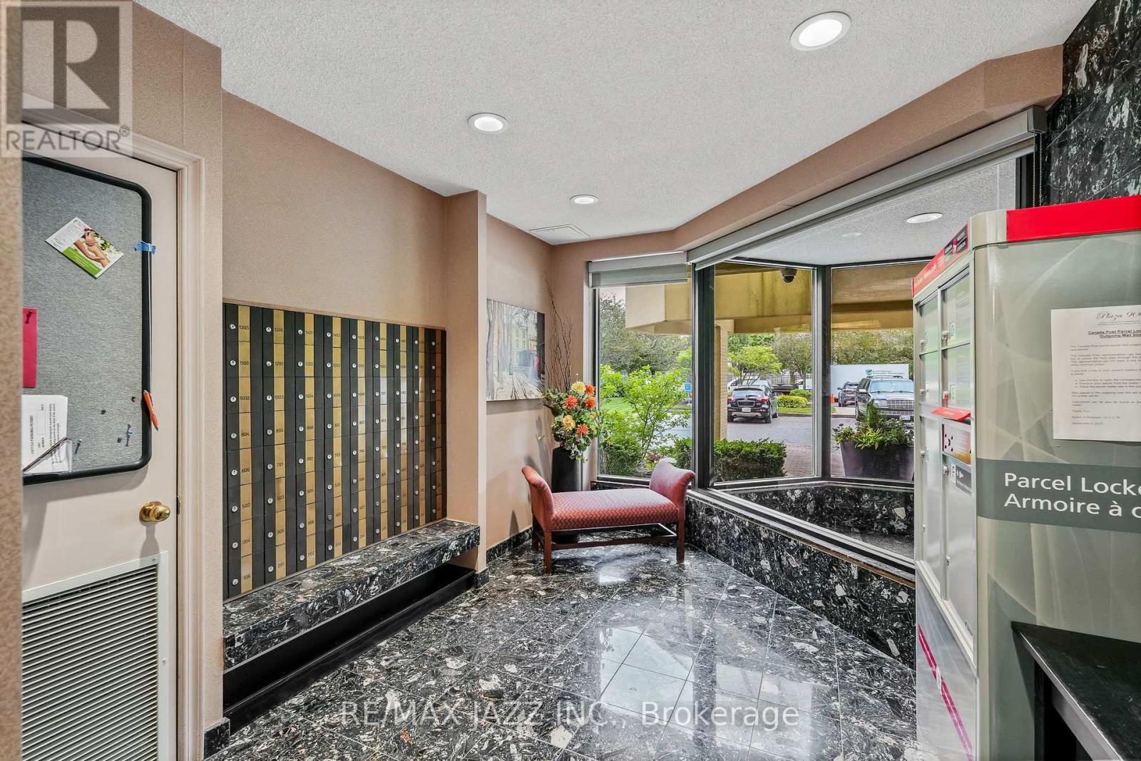Property at 404 - 900 WILSON ROAD N image 5