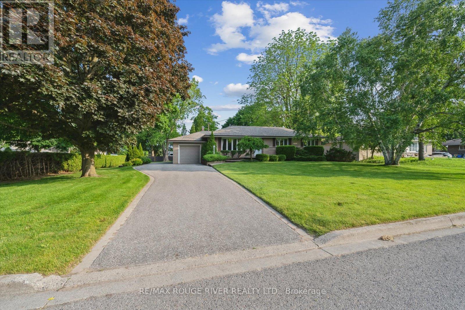 Property at 15 WESTWOOD DRIVE image 1