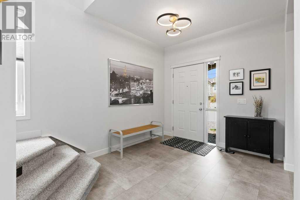 Property at 23 Cranleigh Close SE image 4