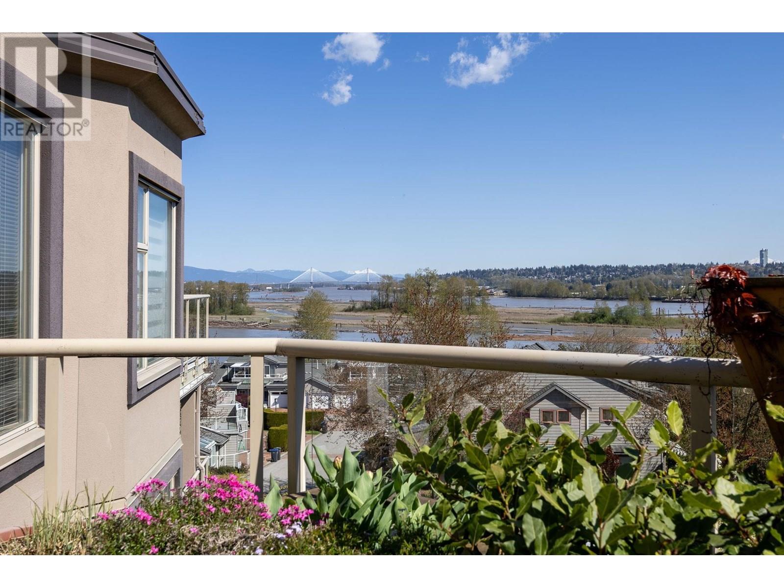 305 74 RICHMOND STREET, new westminster, British Columbia V3L5T1