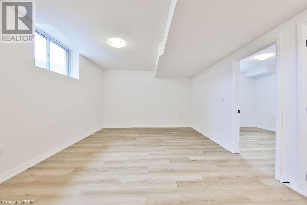 24 Broddy Avenue Unit# Lower, Brantford, Ontario  N3T 0V2 - Photo 15 - 40740676