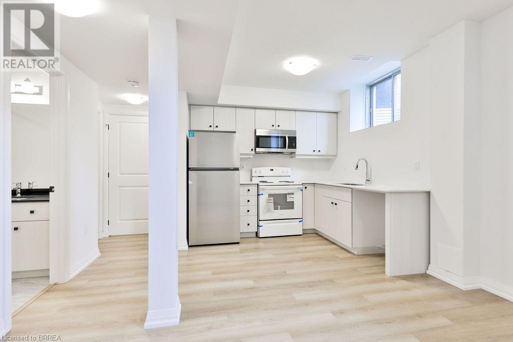 24 Broddy Avenue Unit# Lower, Brantford, Ontario  N3T 0V2 - Photo 9 - 40740676
