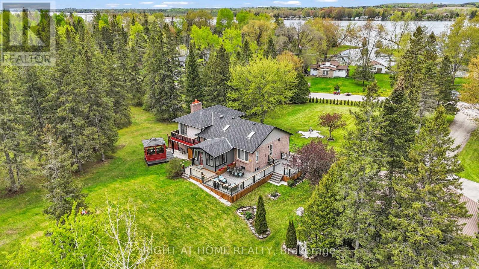 Property at 119 STURGEON GLEN ROAD image 4