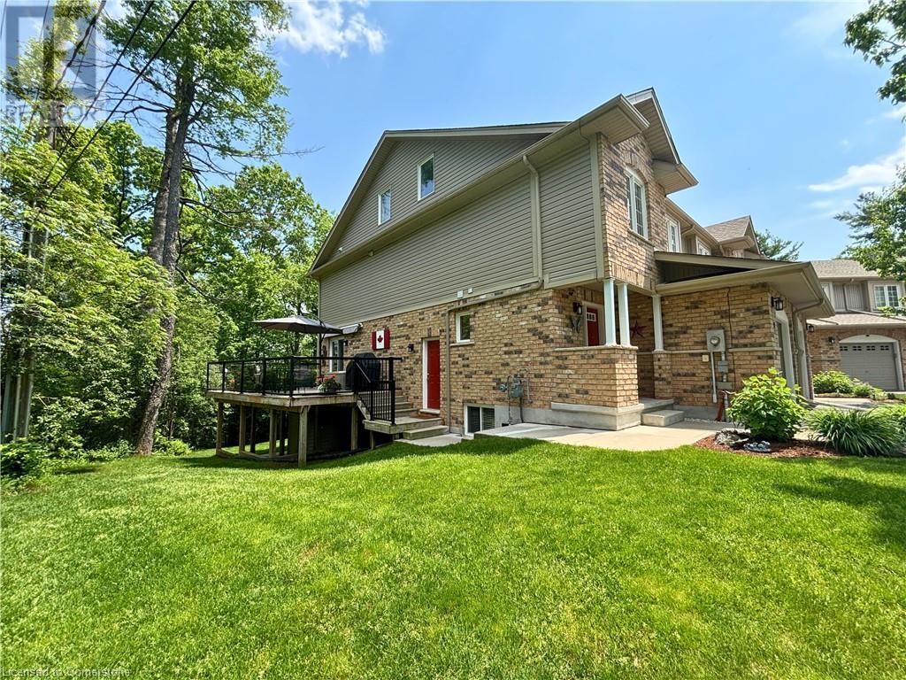 Property at 15 BANNISTER Court Unit# 12 image 4