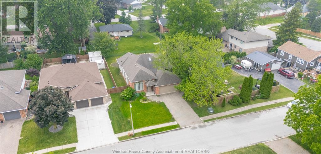 Property at 1125 MINTO image 3