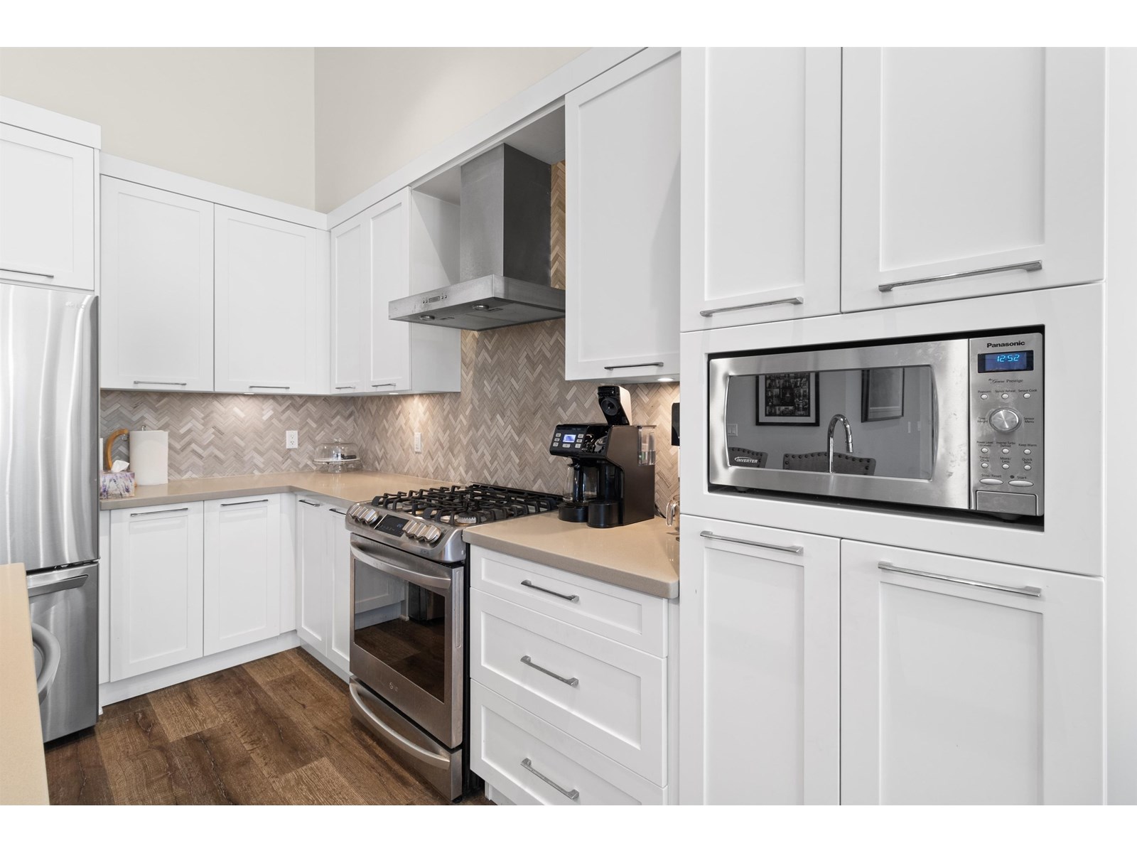 Property at 48 22057 49 AVENUE image 3