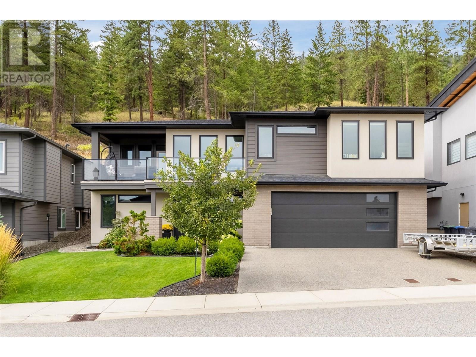 2558 Crown Crest Drive, west kelowna, British Columbia