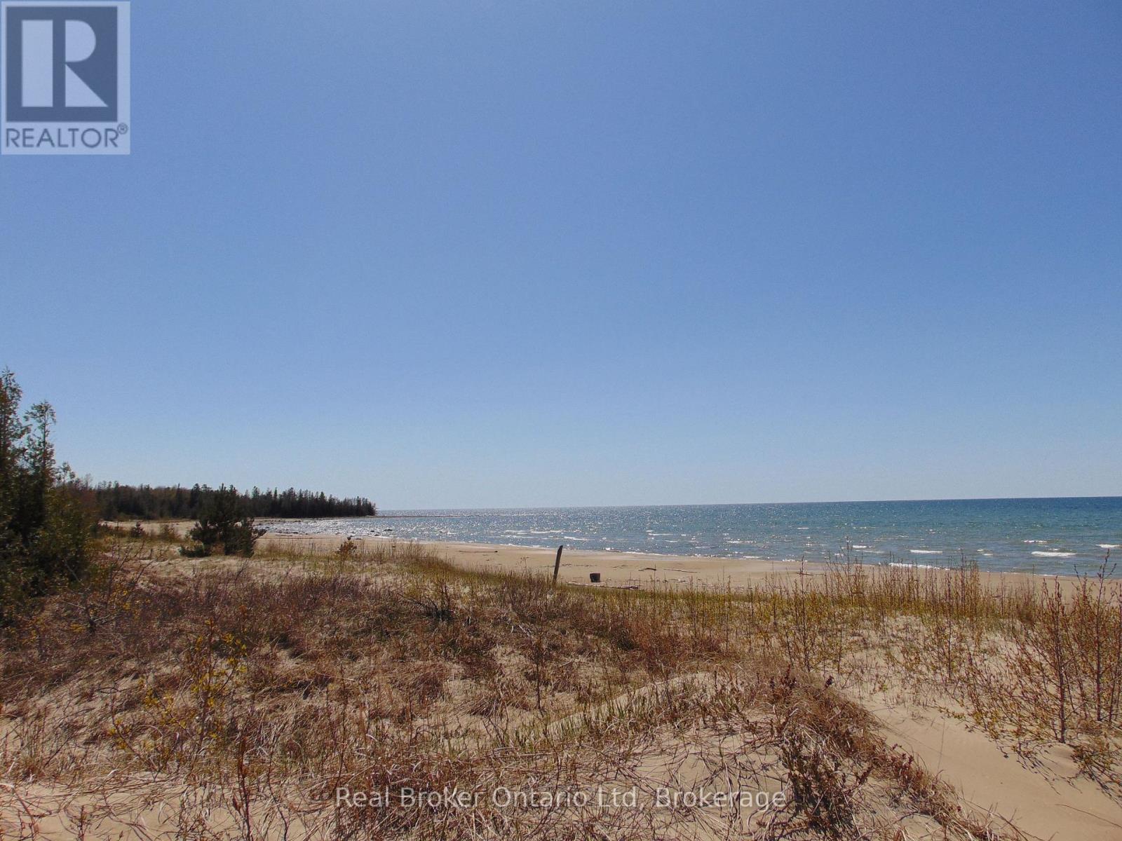 42 Thompson Avenue S, Native Leased Lands, Ontario  N0H 2L0 - Photo 21 - X12151697