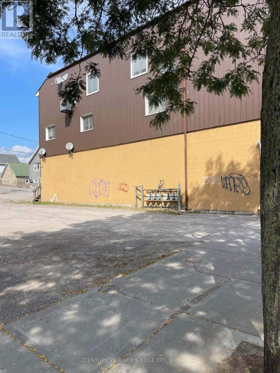 240-246 King Street W, Brockville, Ontario  K6V 3R9 - Photo 10 - X12223573