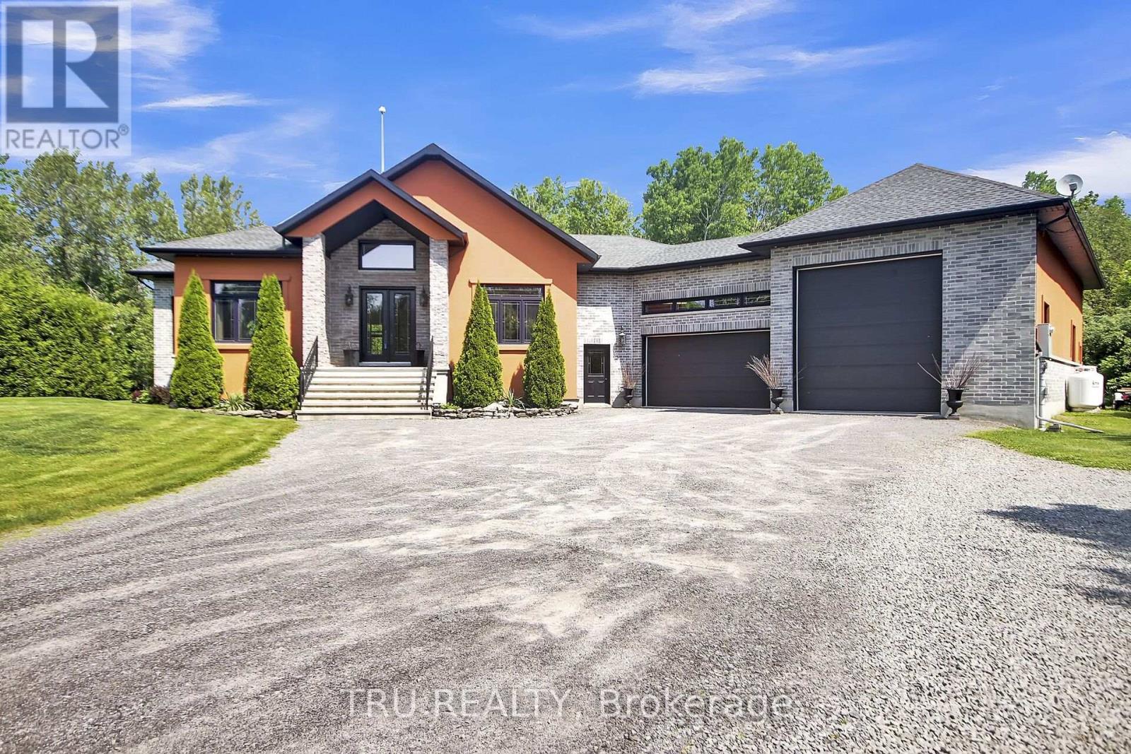 Property at 7909 PARKWAY ROAD image 1
