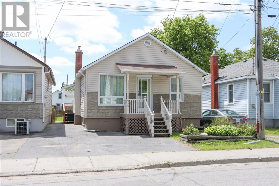 Property at 239 Wilma Street image 1