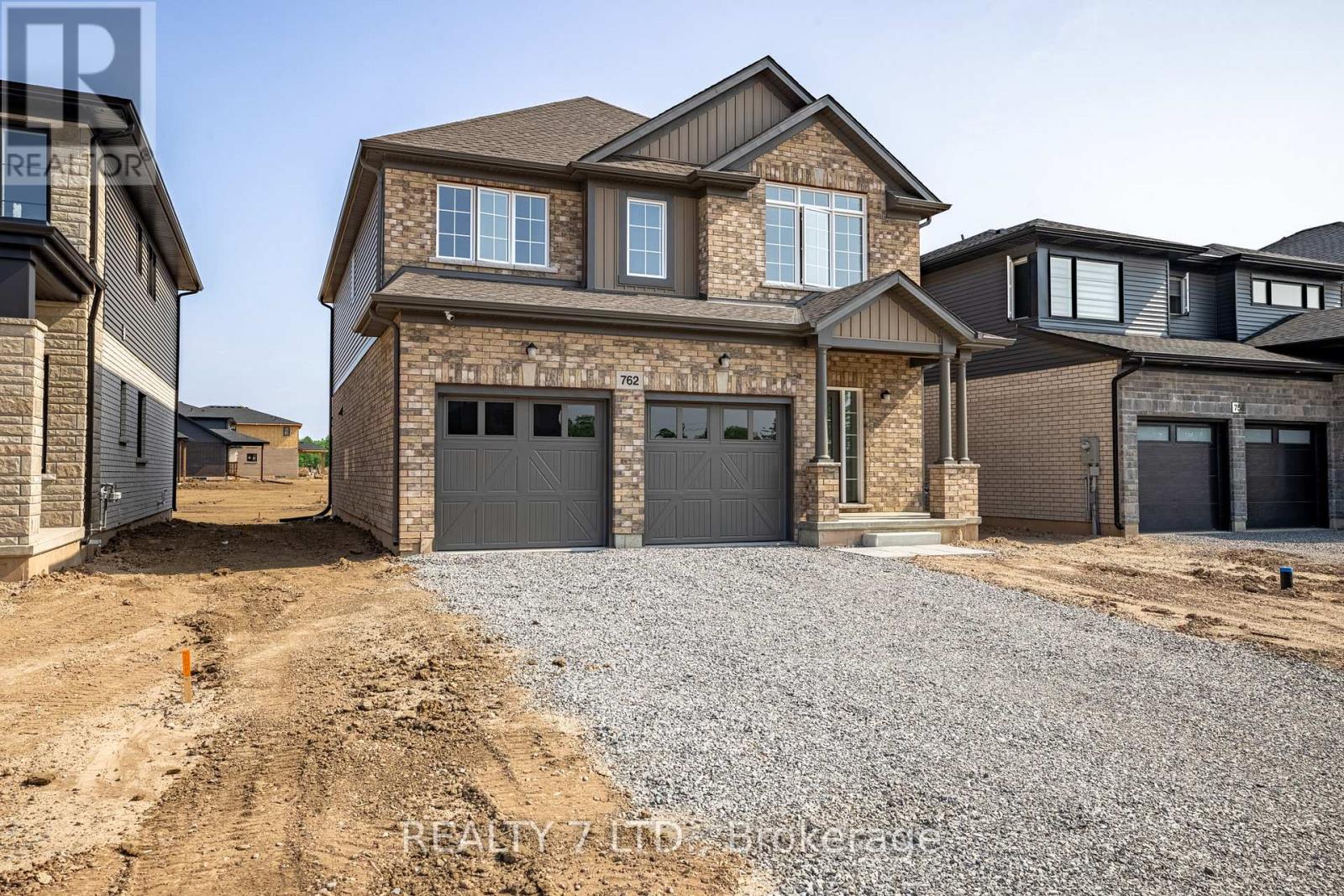 Property at 762 BRADFORD AVENUE image 2