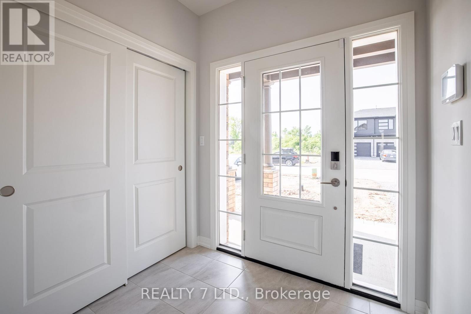 Property at 762 BRADFORD AVENUE image 4