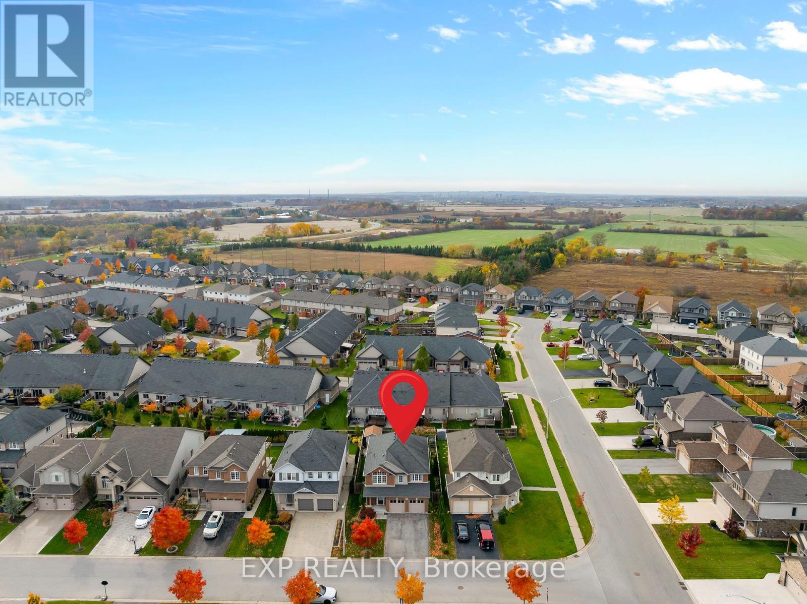 Property at 5743 JAKE CRESCENT image 3