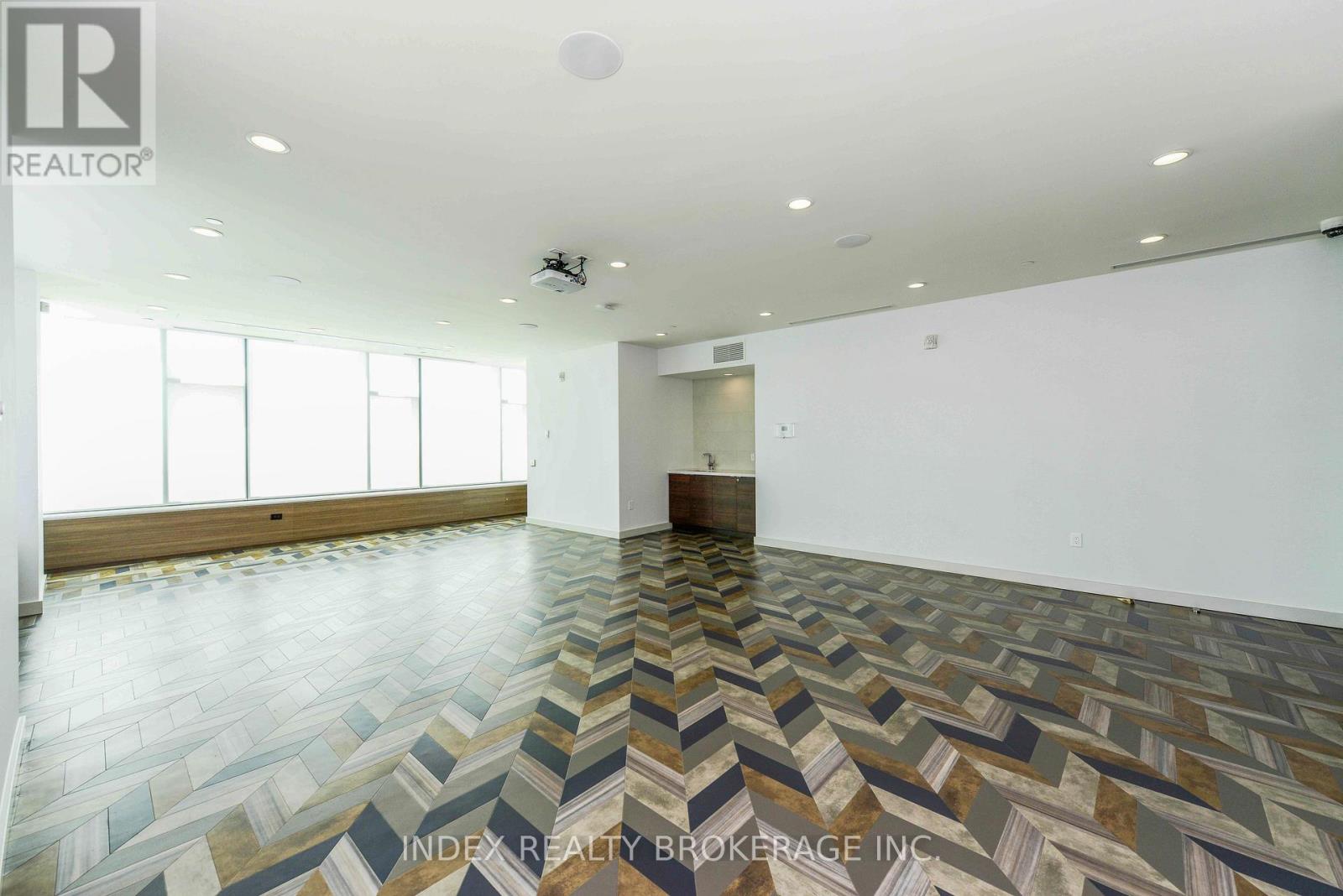 103 - 2560 Eglinton Avenue, Mississauga (Central Erin Mills), Ontario  L5M 0Y3 - Photo 26 - W12220453