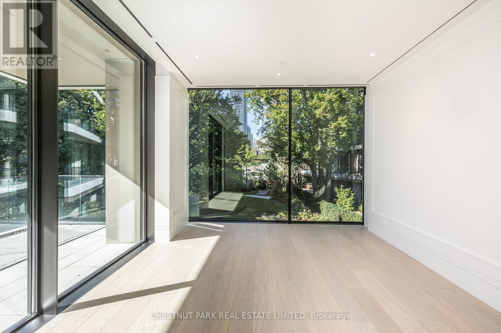 205 - 7 Dale Avenue, Toronto (Rosedale-Moore Park), Ontario  M4W 1K2 - Photo 17 - C12223564
