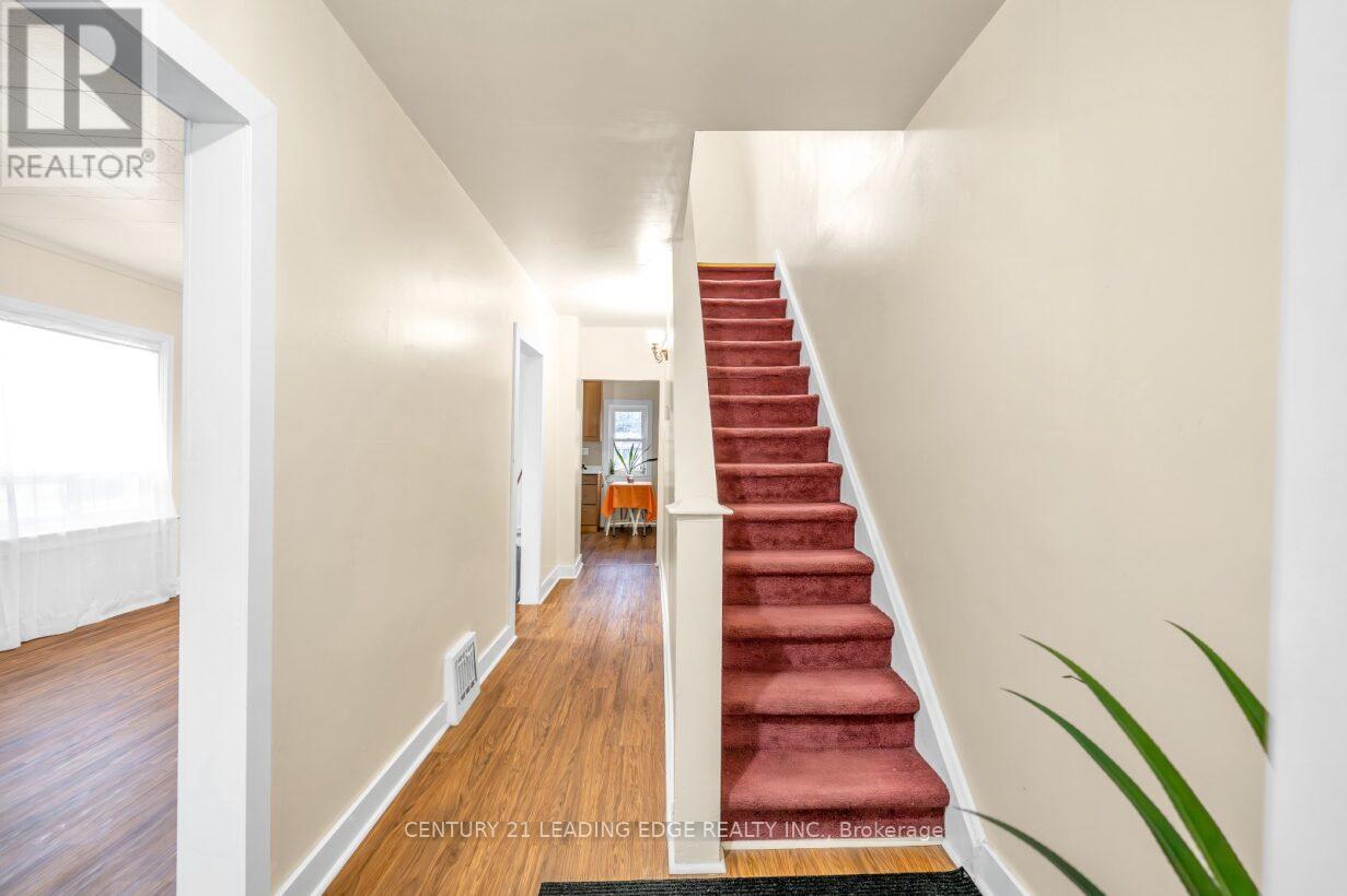 81 Lillington Avenue, Toronto, Ontario  M1N 3K6 - Photo 18 - E12223624
