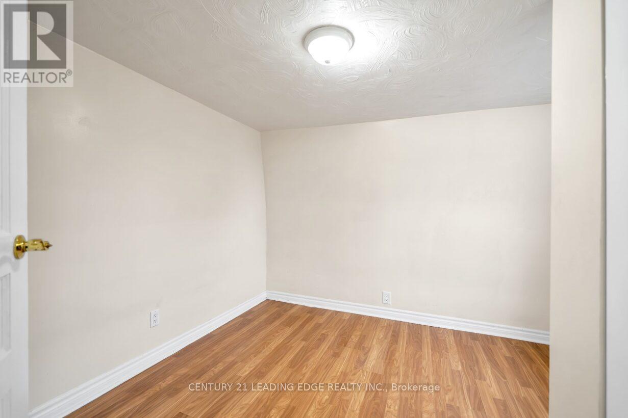 81 Lillington Avenue, Toronto, Ontario  M1N 3K6 - Photo 19 - E12223624
