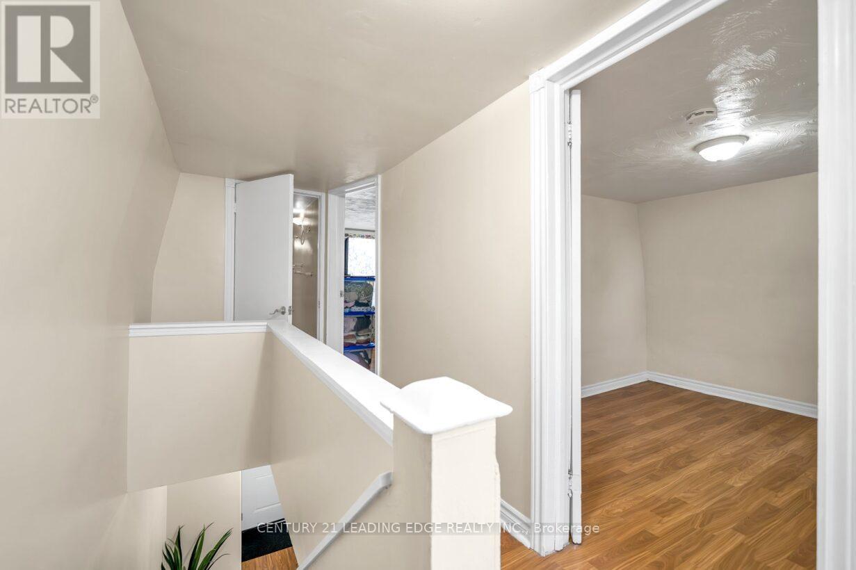 81 Lillington Avenue, Toronto, Ontario  M1N 3K6 - Photo 20 - E12223624