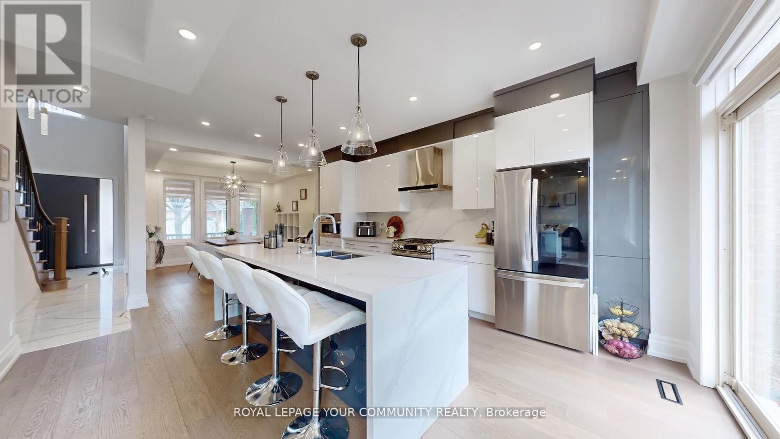 Property at 100 GRAND OAK DRIVE image 2