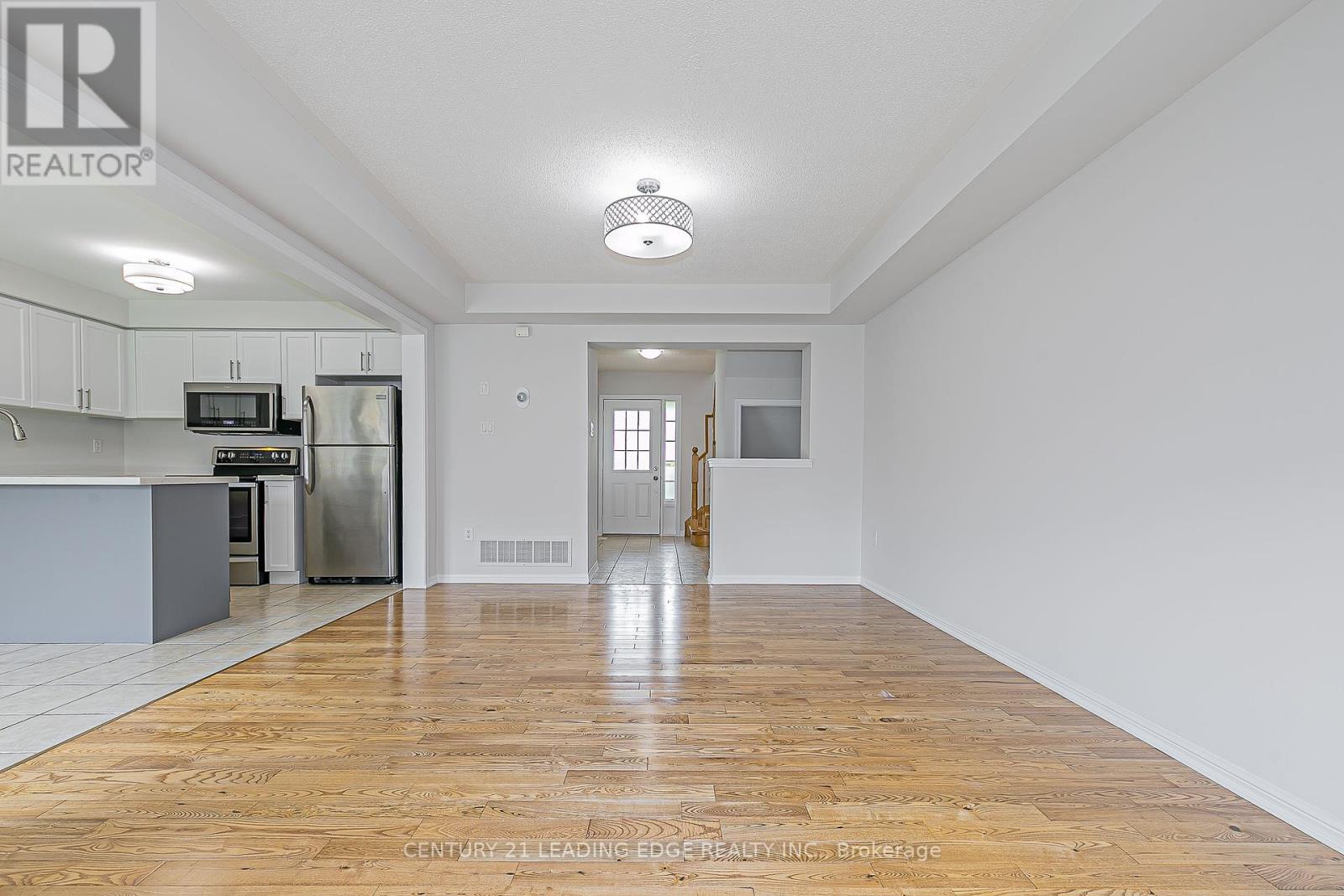 Property at 30 KARTOK AVENUE image 4