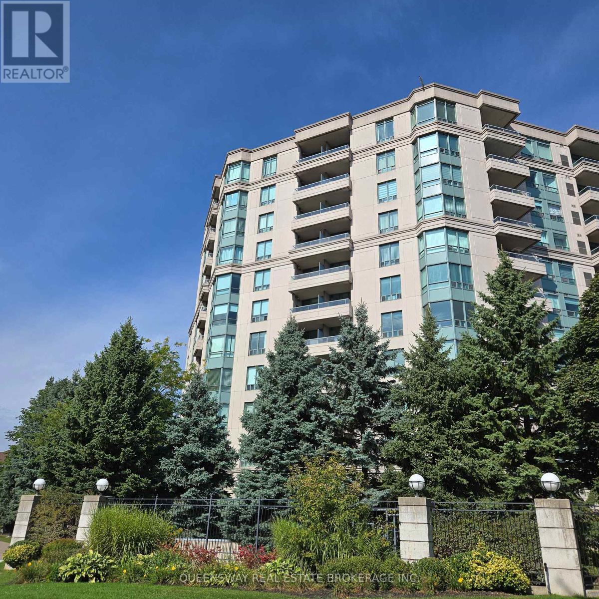 Ph-107 - 1 Emerald Lane, Vaughan (Crestwood-Springfarm-Yorkhill), Ontario  L4J 8N2 - Photo 1 - N12223648
