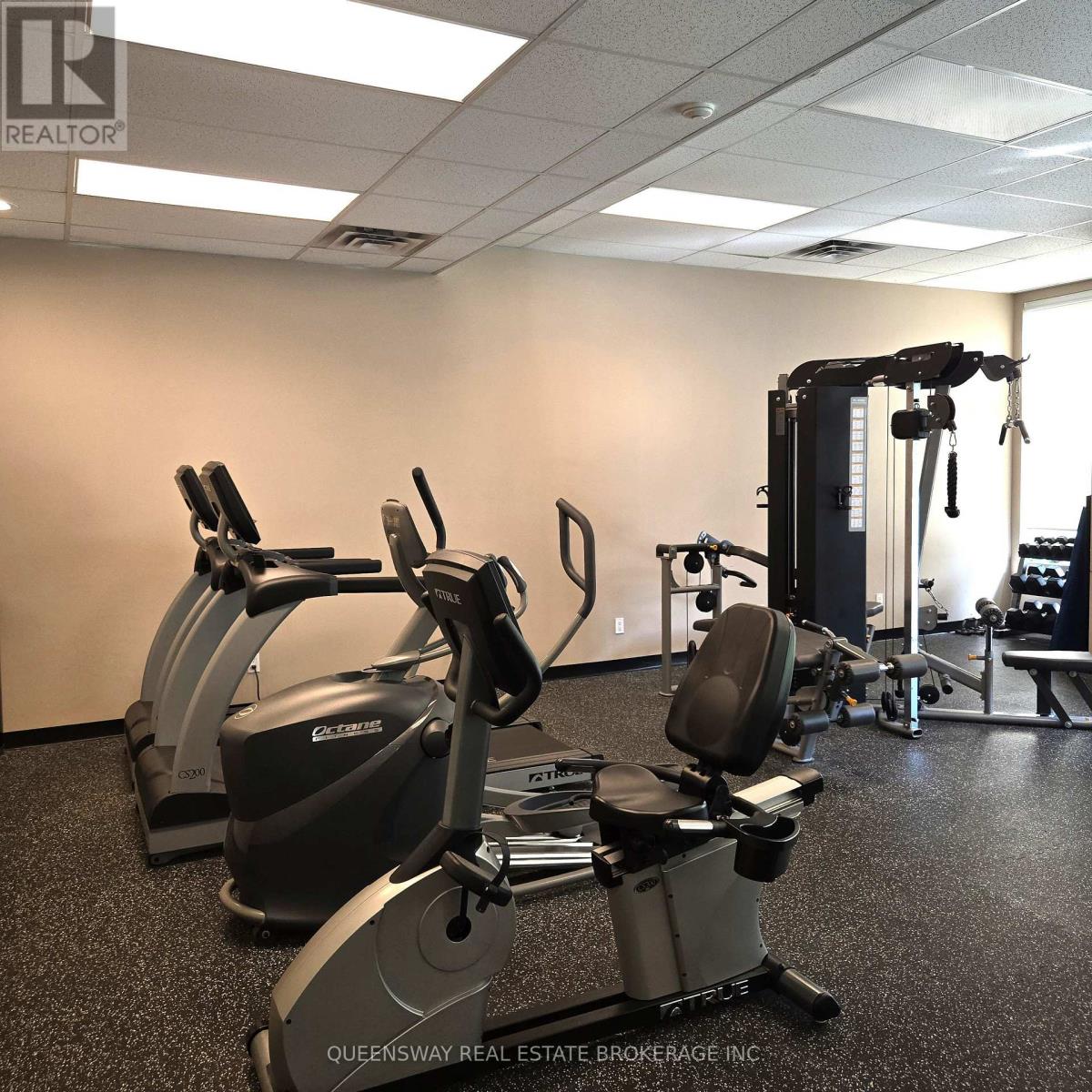 Ph-107 - 1 Emerald Lane, Vaughan (Crestwood-Springfarm-Yorkhill), Ontario  L4J 8N2 - Photo 15 - N12223648
