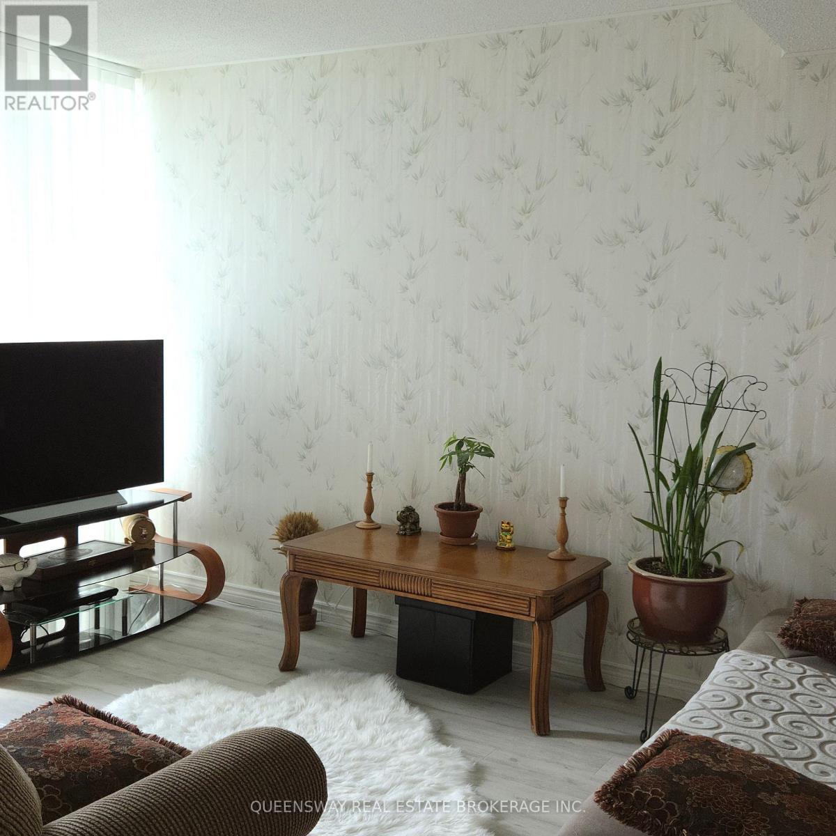 Ph-107 - 1 Emerald Lane, Vaughan (Crestwood-Springfarm-Yorkhill), Ontario  L4J 8N2 - Photo 23 - N12223648