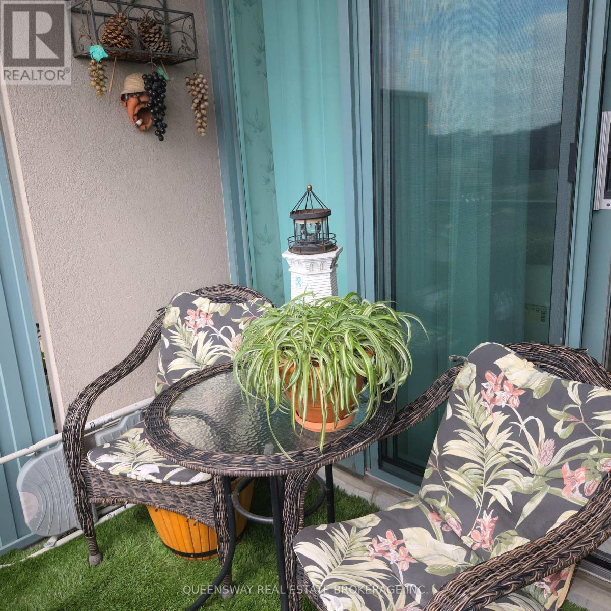 Ph-107 - 1 Emerald Lane, Vaughan (Crestwood-Springfarm-Yorkhill), Ontario  L4J 8N2 - Photo 26 - N12223648