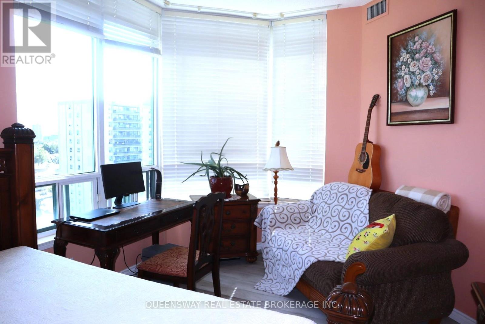 Ph-107 - 1 Emerald Lane, Vaughan (Crestwood-Springfarm-Yorkhill), Ontario  L4J 8N2 - Photo 38 - N12223648