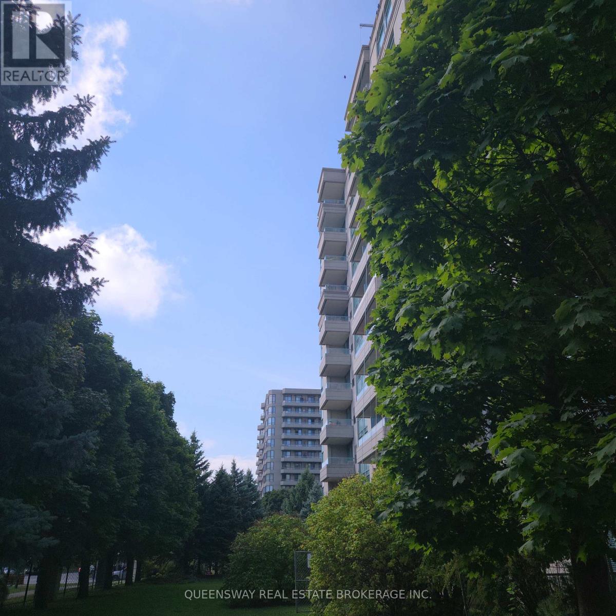 Ph-107 - 1 Emerald Lane, Vaughan (Crestwood-Springfarm-Yorkhill), Ontario  L4J 8N2 - Photo 7 - N12223648
