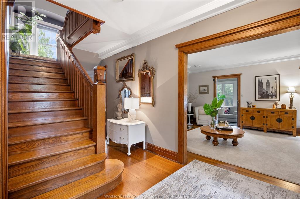 Property at 712 DEVONSHIRE ROAD image 3
