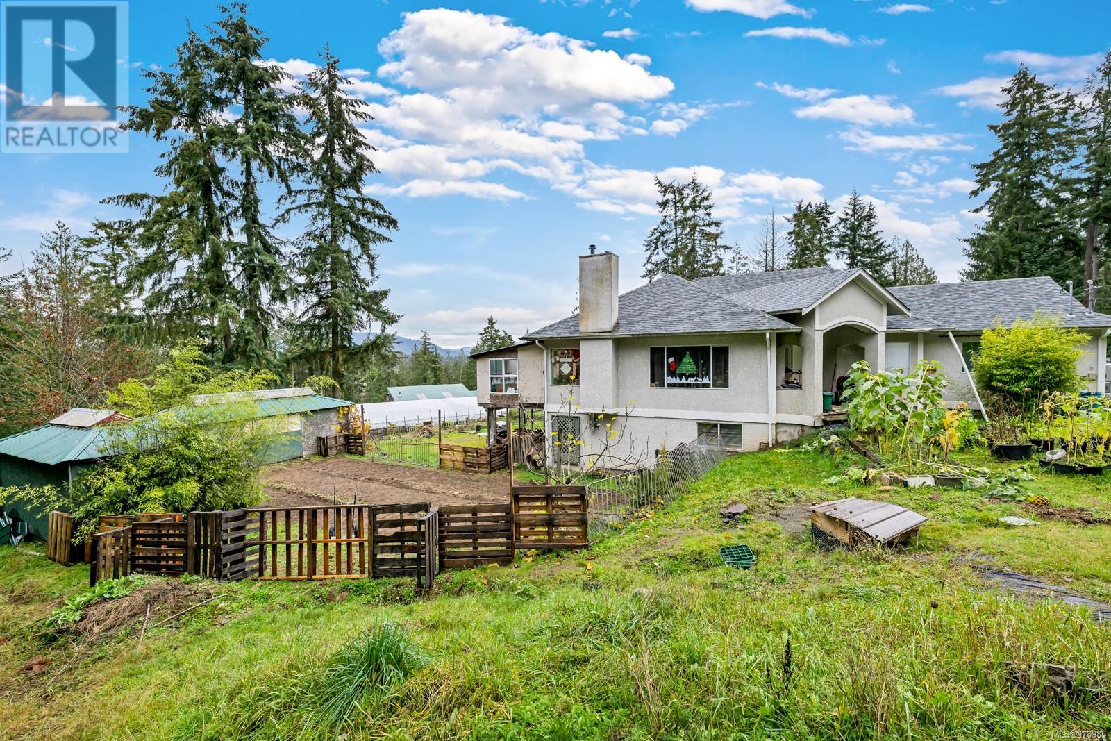 Property at 3989 Riverside Rd image 3
