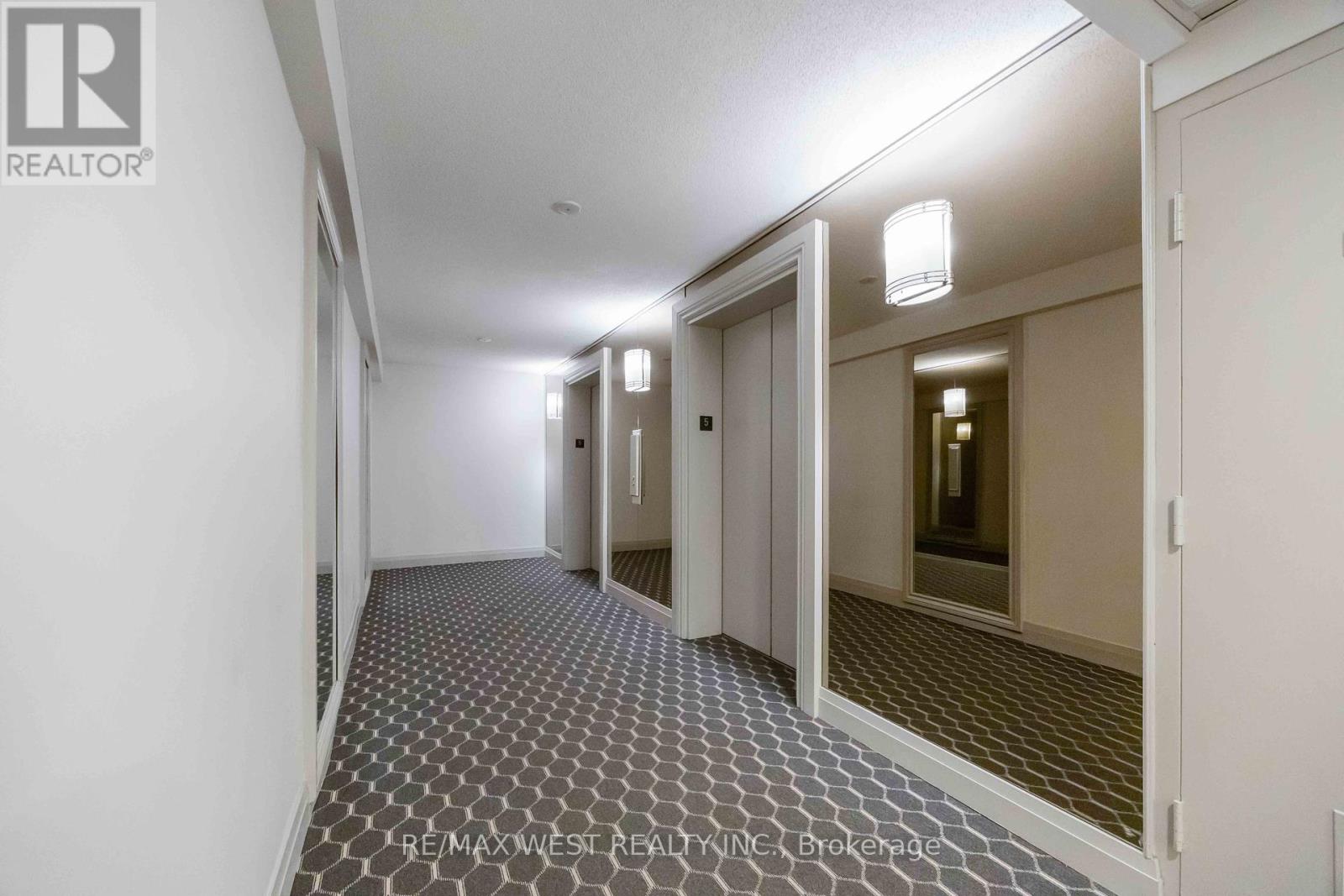 Property at 529 - 2737 KEELE STREET image 4