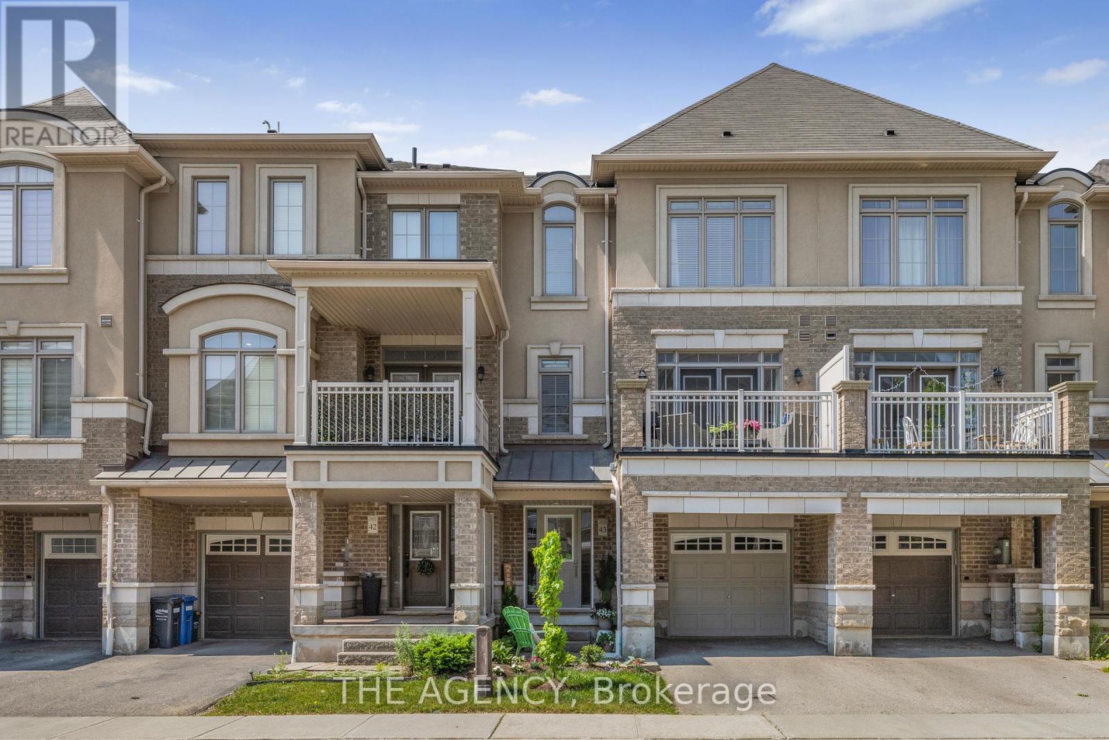 Property at 43 - 2435 GREENWICH DRIVE image 1