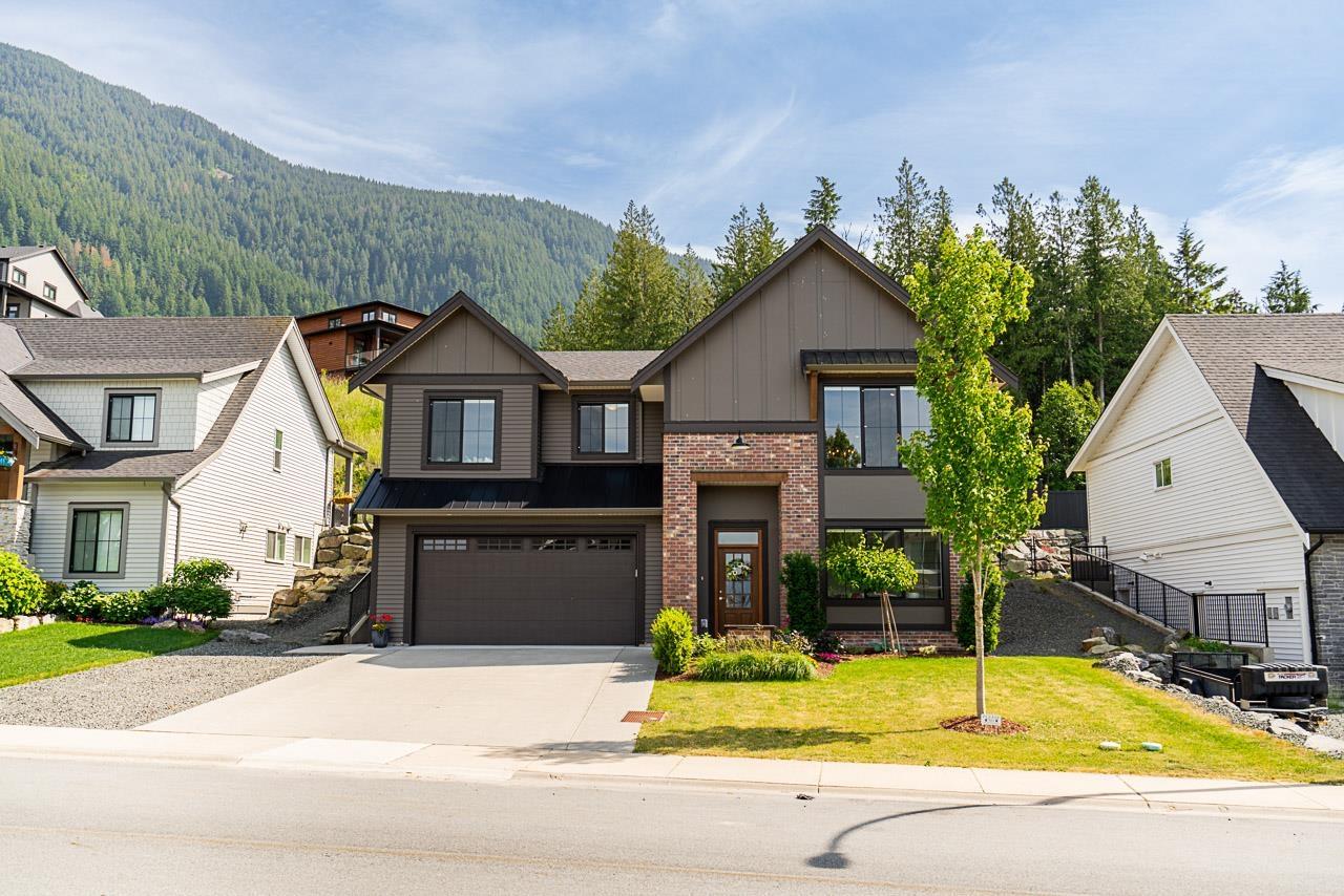 Property at 50202 KENSINGTON DRIVE image 2