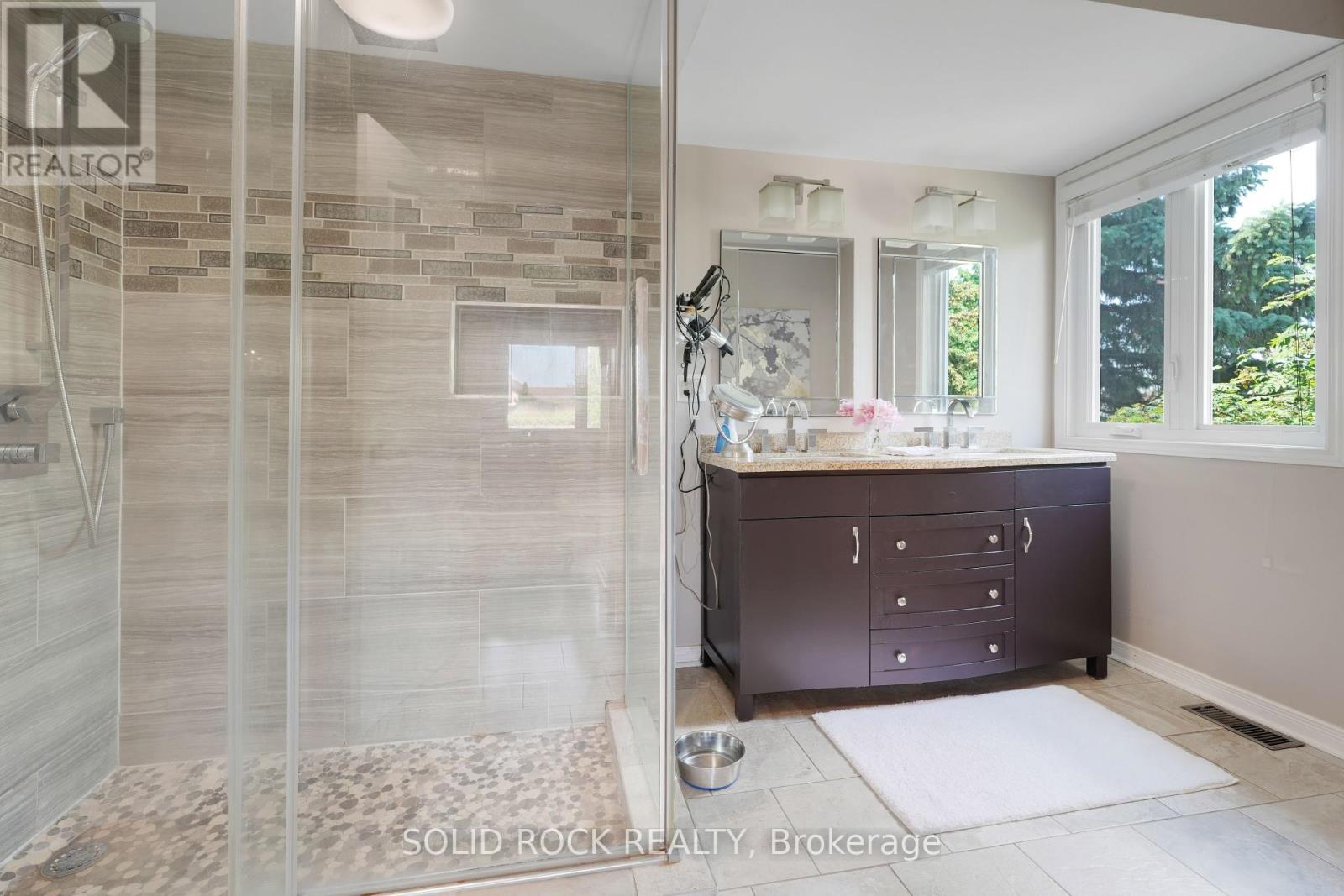 41 Framingham Crescent, Ottawa, Ontario  K2J 3J4 - Photo 25 - X12223717